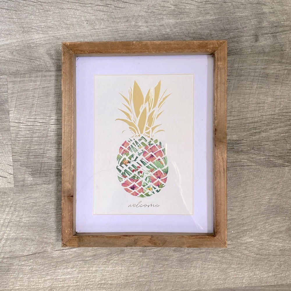 Pineapple Welcome decor🍍
